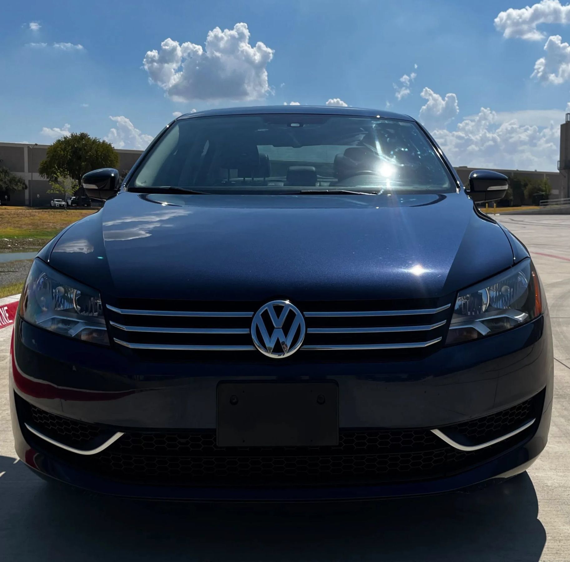 Used 2013 Volkswagen Passat 2.5 SE FWD image 2