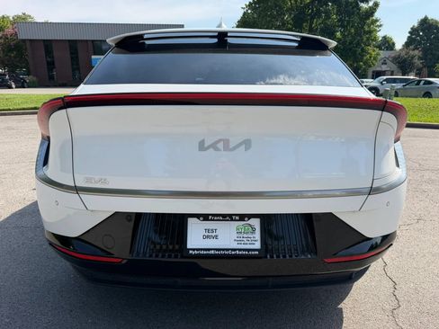 Used 2023 Kia EV6 Wind w/ Wind Technology Package AWD/4WD image 9