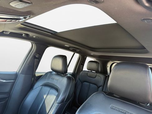 Certified 2022 Jeep Grand Cherokee Overland image 30