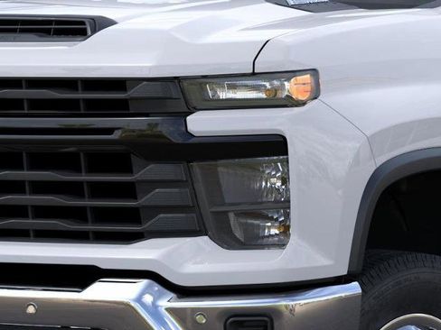 New 2025 Chevrolet Silverado 3500 W/T image 10