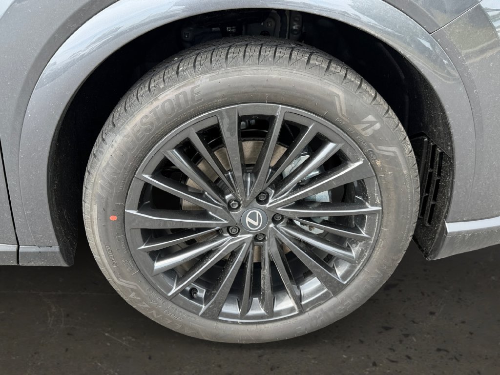 New 2026 Lexus RX 350h w/ Accessory Package (Z1) AWD/4WD image 23