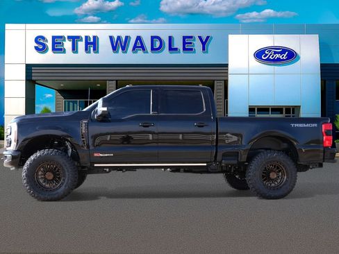 New 2025 Ford F250 Lariat w/ Lariat Ultimate Package AWD/4WD image 3