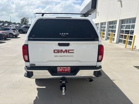 Used 2025 GMC Sierra 2500 Pro w/ Convenience Package AWD/4WD image 4