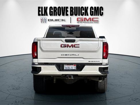 Used 2022 GMC Sierra 3500 Denali image 5