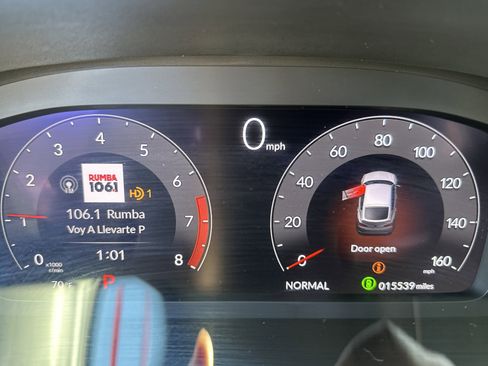 Used 2023 Acura Integra A-Spec image 11