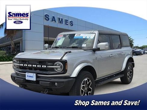 Used 2022 Ford Bronco Outer Banks AWD/4WD image 1