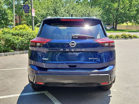 Certified 2024 Nissan Rogue SV w/ SV Premium Package AWD/4WD image 5