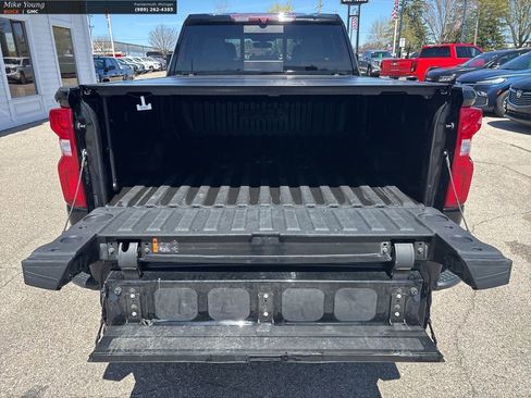 Used 2022 Chevrolet Silverado 3500 High Country AWD/4WD image 10