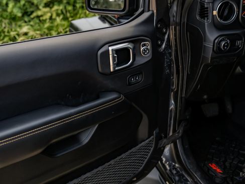 Used 2024 Jeep Gladiator Sport image 72