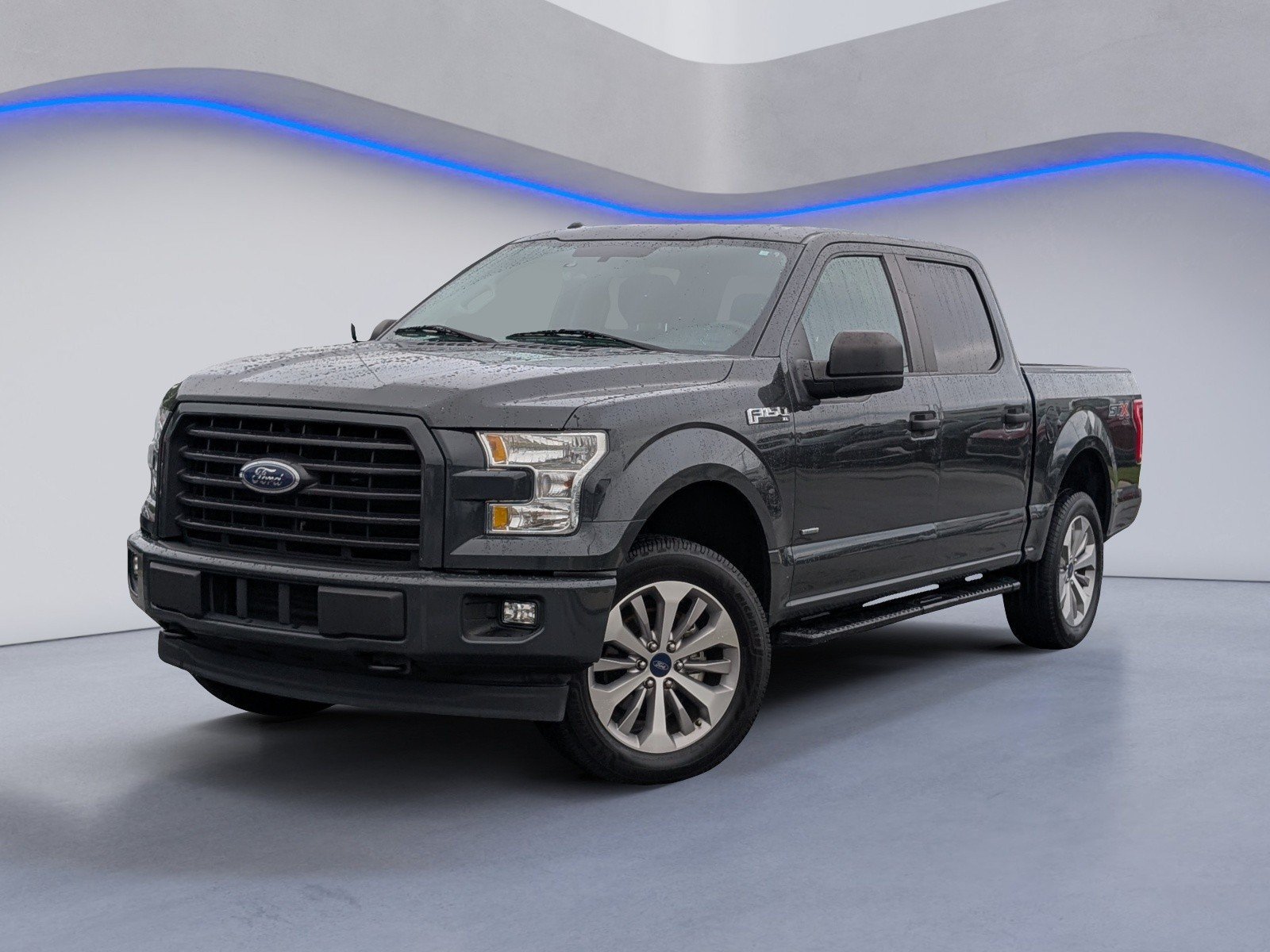 Used 2017 Ford F150 XL w/ Equipment Group 101A Mid AWD/4WD image 2