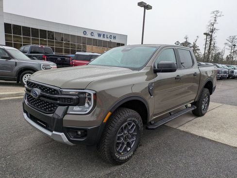 New 2025 Ford Ranger XLT w/ Equipment Group 301A High image 8