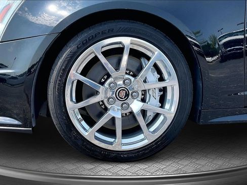 Used 2013 Cadillac CTS V w/ Wood Trim Package RWD image 34