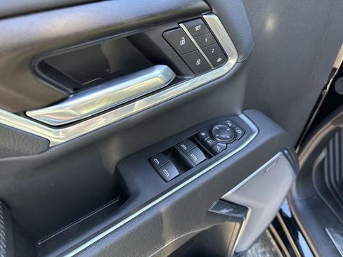 New 2026 GMC Sierra 2500 Denali w/ Denali Reserve Package image 15