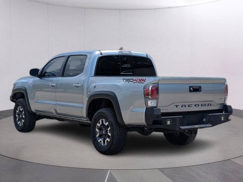 Used 2023 Toyota Tacoma TRD Off-Road AWD/4WD image 3