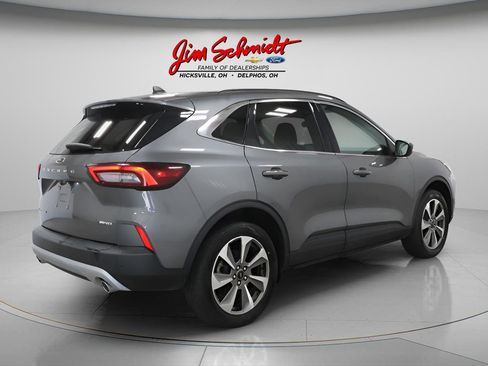 Used 2025 Ford Escape Platinum AWD/4WD image 6