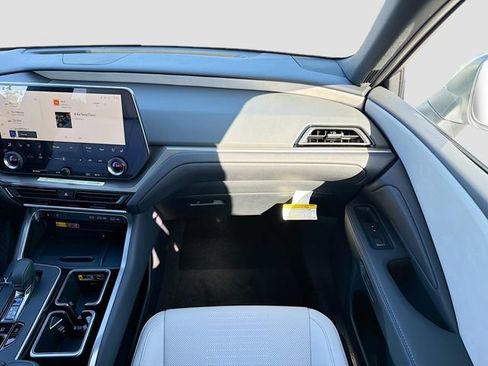 New 2026 Lexus TX 350 AWD image 17