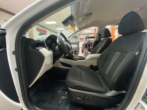 Used 2024 Hyundai Tucson SEL image 25