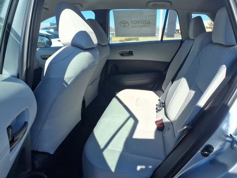 Used 2026 Toyota Corolla Cross L image 12