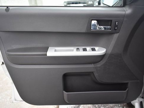 Used 2008 Mercury Mariner Premier image 14