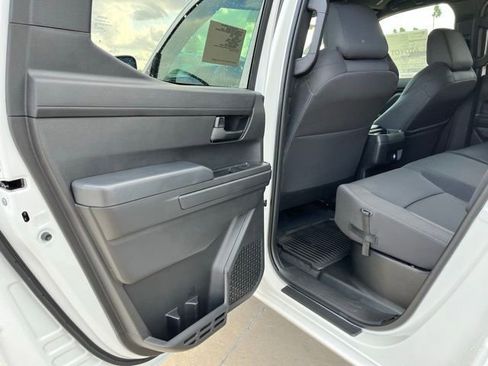 New 2026 Toyota Tacoma SR AWD/4WD image 17