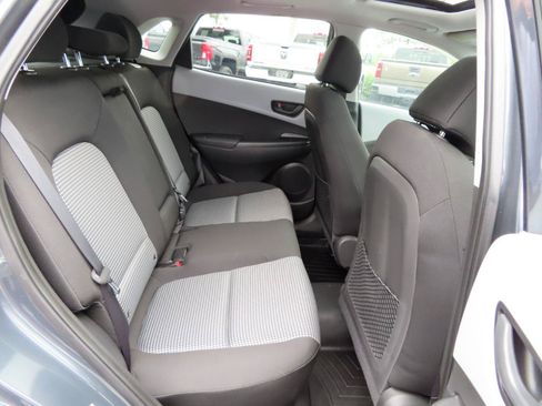 Used 2019 Hyundai Kona SEL w/ SEL Tech Package 02 FWD image 41