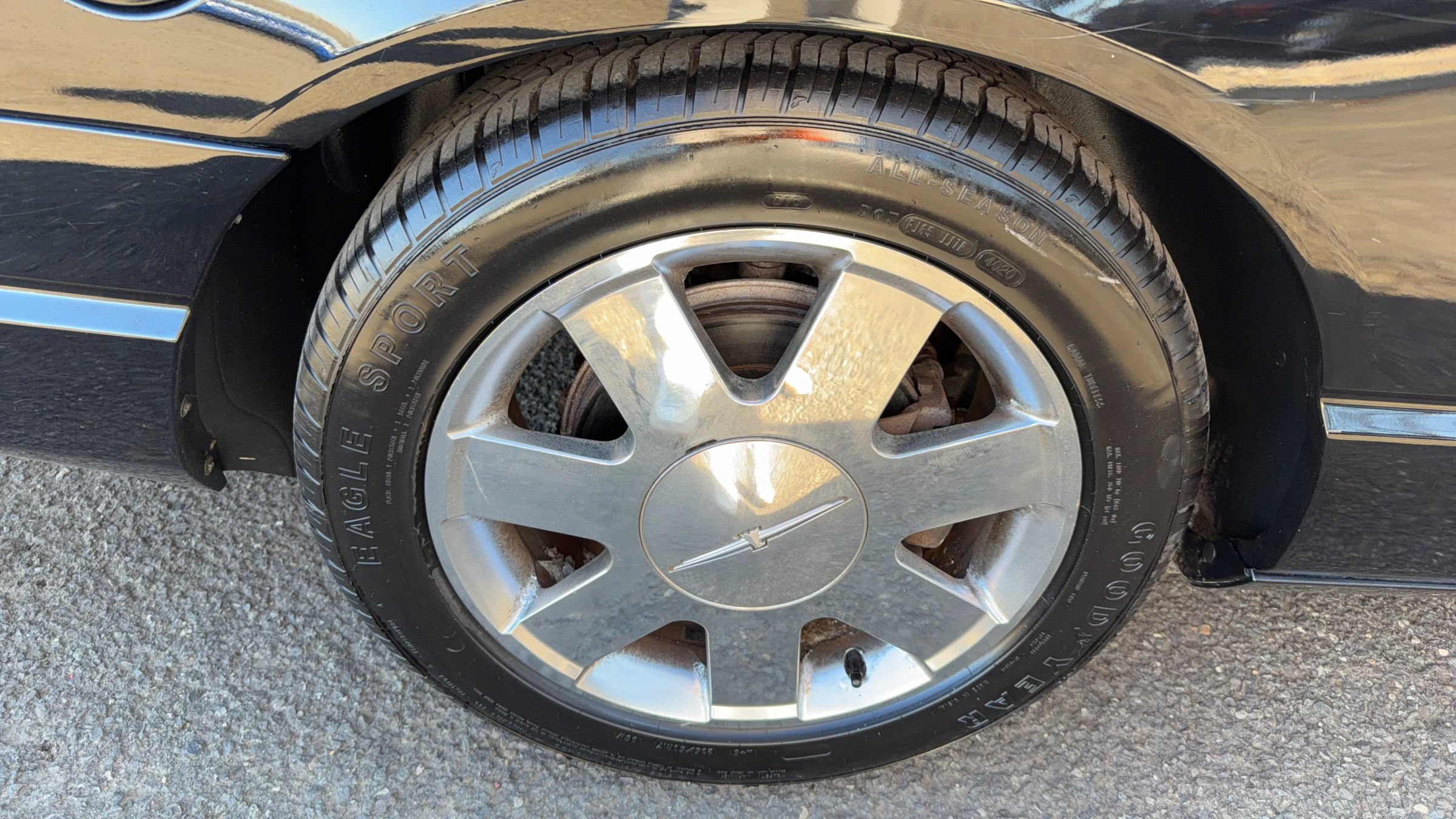 Used 2002 Ford Thunderbird RWD image 11
