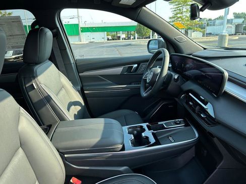 New 2026 Buick Enclave Preferred w/ Power Package image 19