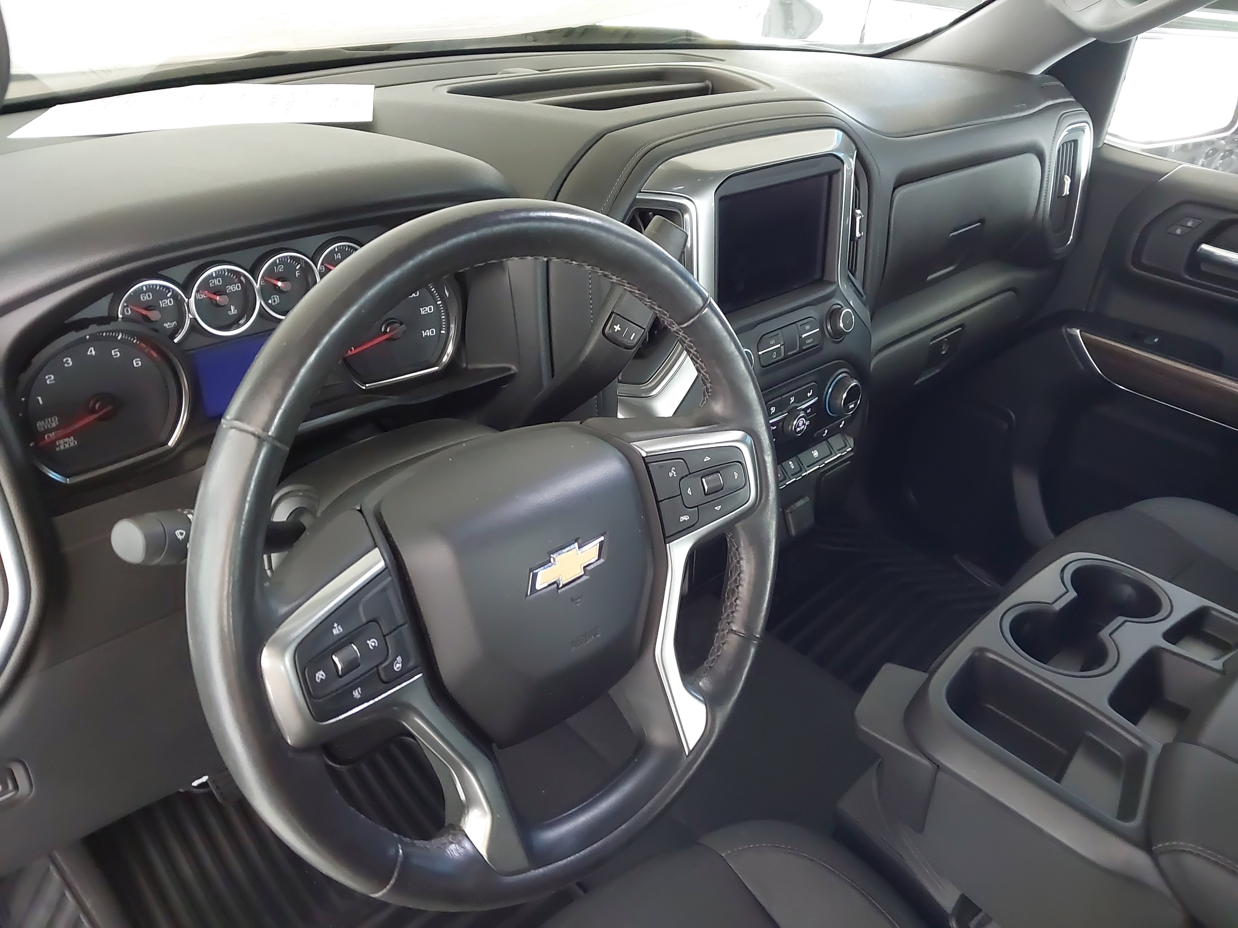 Used 2019 Chevrolet Silverado 1500 LT w/ All-Star Edition RWD image 2