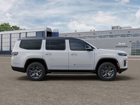 New 2026 Jeep Grand Wagoneer 4WD image 21