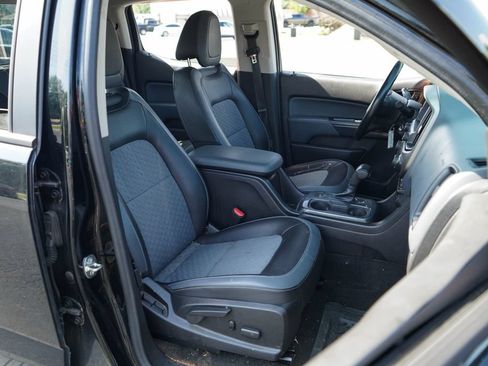 Used 2015 Chevrolet Colorado Z71 RWD image 13