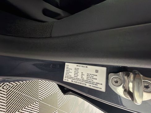 Used 2024 Tesla Model 3 Long Range RWD image 12