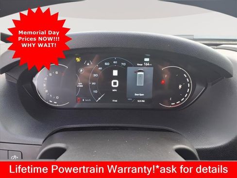 New 2025 RAM ProMaster 1500 w/ Premium Convenience Group FWD image 11