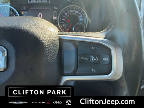 Used 2019 RAM 1500 Big Horn AWD/4WD image 25