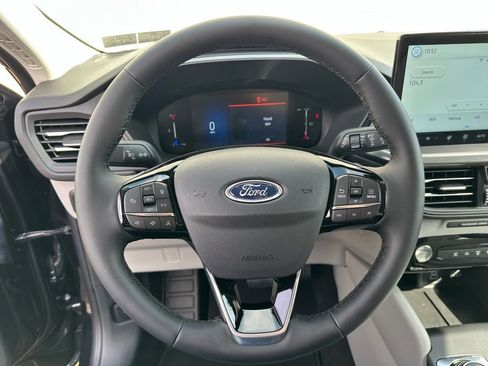New 2026 Ford Escape Active w/ Tech Pack #1 AWD/4WD image 8