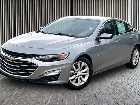 Used 2024 Chevrolet Malibu LT FWD image 13