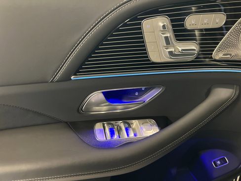 New 2026 Mercedes-Benz GLS 63 AMG GLS 63 AMG image 11