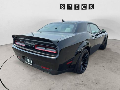 Used 2022 Dodge Challenger R/T Scat Pack RWD image 5