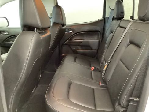 Used 2022 Chevrolet Colorado Z71 w/ Safety Package AWD/4WD image 7