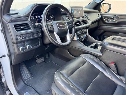 Used 2021 GMC Yukon XL SLT RWD image 10