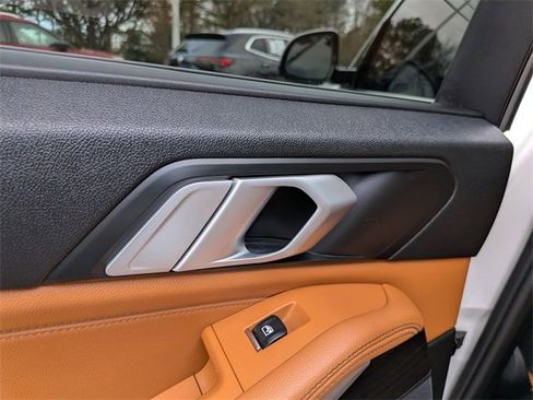 Used 2019 BMW X5 xDrive40i w/ Executive Package image 26