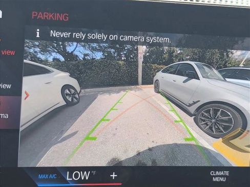 Certified 2023 BMW iX xDrive50 w/ Premium Package AWD/4WD image 6