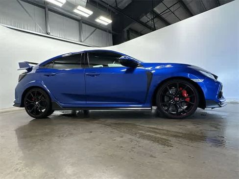 Used 2019 Honda Civic Type R image 3