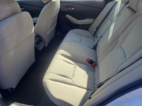 Used 2025 Honda Accord SE image 29