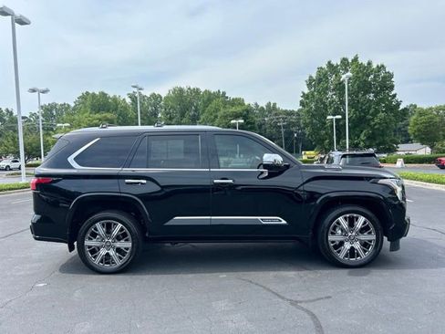 Used 2026 Toyota Sequoia Capstone AWD/4WD image 5