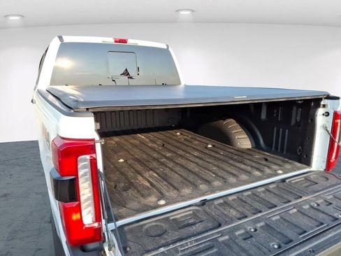 Used 2024 Ford F250 XL w/ STX Appearance Package AWD/4WD image 10