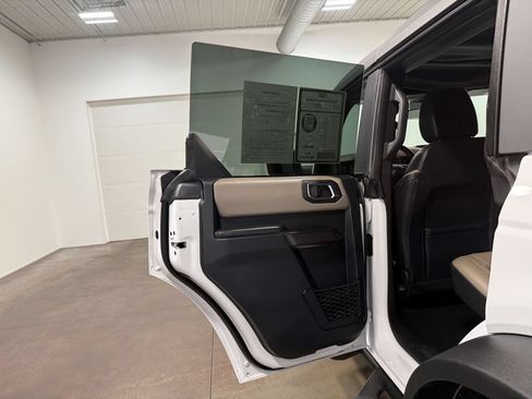 Used 2024 Ford Bronco Wildtrak AWD/4WD image 46