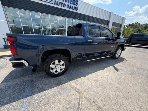 Used 2021 Chevrolet Silverado 2500 LTZ w/ LTZ Premium Package AWD/4WD image 4
