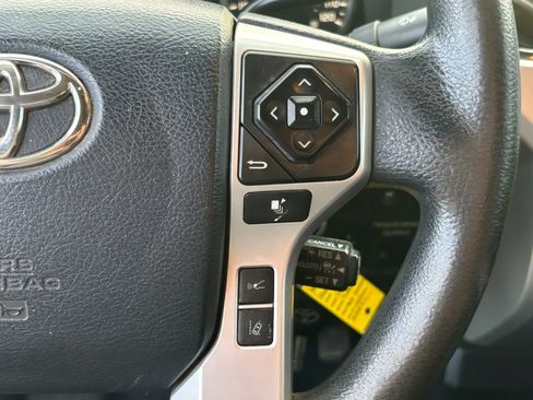 Used 2018 Toyota Tundra SR5 image 12