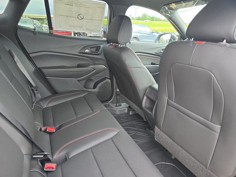 New 2026 Chevrolet Trax RS w/ Sunroof Package FWD image 16