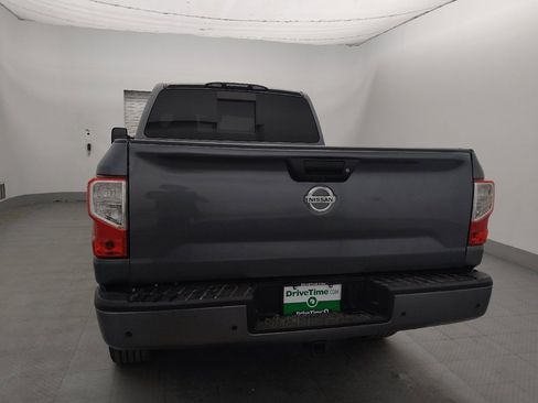 Used 2021 Nissan Titan SV w/ SV Convenience Package AWD/4WD image 6